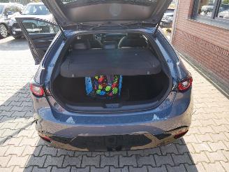Mazda 3 SKYACTIVE TAKUMI LED LEER SCHUIFDAK BOSE picture 18