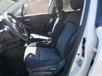 Fiat 500X  picture 11