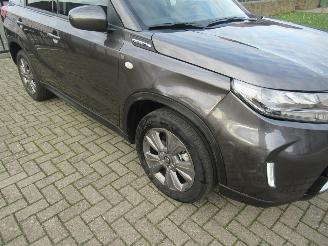 Suzuki Vitara 1.4 Aut Hybrid Climat Navi Camera StoelVerwarming..... picture 3