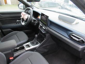 Dacia  BIGSTER MildHybrid 140 20.890km!! Climatronic Navi Camera ..... picture 12