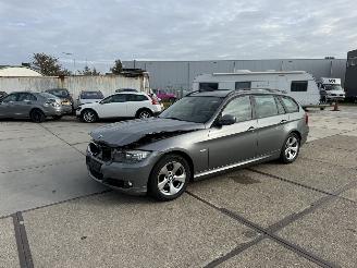 Auto incidentate BMW 3-serie 316i Touring Business Line 2010/5