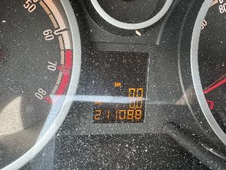 Opel Corsa 1.2 16v Berlin 5drs picture 7