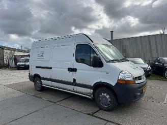 Renault Master T35 2.5 DCI  L2 H2 picture 2