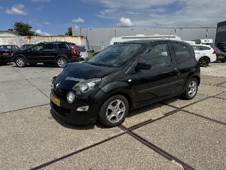 Voiture accidenté Renault Twingo 1.2 16v Dynamique 2013/1