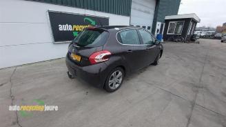 Peugeot 208 208 I (CA/CC/CK/CL), Hatchback, 2012 / 2019 1.2 Vti 12V PureTech 82 picture 3