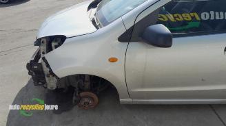 Nissan Pixo Pixo (D31S), Hatchback, 2009 1.0 12V picture 17