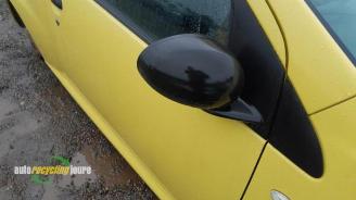 Peugeot 107 107, Hatchback, 2005 / 2014 1.0 12V picture 17