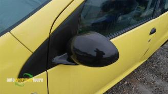 Peugeot 107 107, Hatchback, 2005 / 2014 1.0 12V picture 16