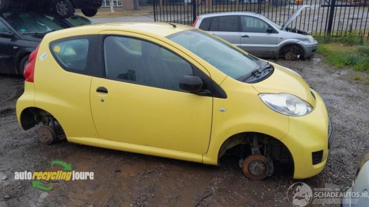 Peugeot 107 107, Hatchback, 2005 / 2014 1.0 12V