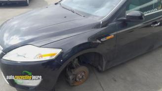 Ford Mondeo Mondeo IV Wagon, Combi, 2007 / 2015 2.0 TDCi 115 16V picture 16