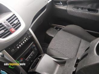 Peugeot 207 207/207+ (WA/WC/WM), Hatchback, 2006 / 2015 1.4 16V picture 26