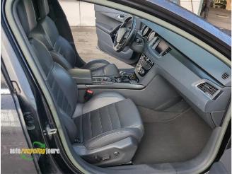 Peugeot 508 508 (8D), Sedan, 2010 / 2018 2.0 Hybrid4 16V picture 13