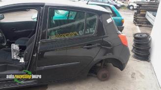 Renault Clio Clio III (BR/CR), Hatchback, 2005 / 2014 1.2 16V 75 picture 12