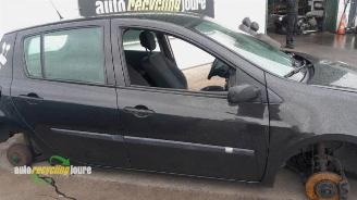 Renault Clio Clio III (BR/CR), Hatchback, 2005 / 2014 1.2 16V 75 picture 4