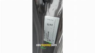 Chevrolet Spark Spark (M300), Hatchback, 2010 1.0 16V Bifuel picture 32