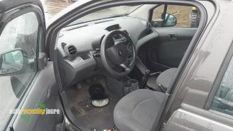 Chevrolet Spark Spark (M300), Hatchback, 2010 1.0 16V Bifuel picture 27