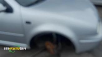 Volkswagen Golf Golf IV (1J1), Hatchback, 1997 / 2005 1.6 16V picture 3