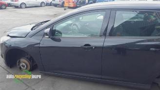 Ford Focus Focus 3 Wagon, Combi, 2010 / 2020 1.0 Ti-VCT EcoBoost 12V 125 picture 19