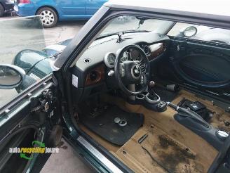 Mini One Mini (R50/53), Hatchback, 2001 / 2007 1.6 16V Cooper picture 19