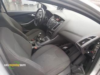 Ford Focus Focus 3 Wagon, Combi, 2010 / 2020 1.0 Ti-VCT EcoBoost 12V 125 picture 32