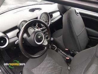 Mini Clubman (R55) onderdelen (kleur: MIDNIGHT BLACK METALLIC (A94) donorauto picture 29