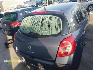 Renault Clio III (onderdelen) kleur: TEJ47 donorauto picture 8