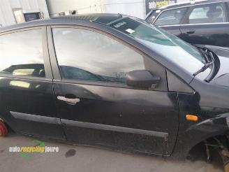 Ford Fiesta Fiesta 5 (JD/JH), Hatchback, 2001 / 2009 1.3 picture 3
