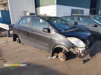 Toyota Yaris Yaris II (P9), Hatchback, 2005 / 2014 1.3 16V VVT-i picture 1