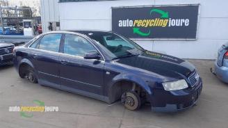 Audi A4 A4 (B6), Sedan, 2000 / 2005 2.0 20V 2002/7