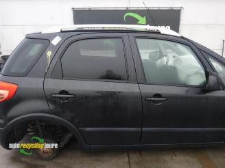 Fiat Sedici Sedici (189), SUV, 2006 / 2014 1.6 16V Emotion 4x4 picture 3
