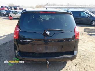 Peugeot 5008 5008 I (0A/0E), MPV, 2009 / 2017 1.6 THP 16V picture 10