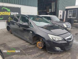 Uttjänta bilar auto Opel Astra Astra J Sports Tourer (PD8/PE8/PF8), Combi, 2010 / 2015 1.4 Turbo 16V 2011/7