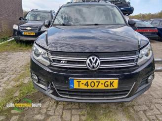 Volkswagen Tiguan onderdelen (kleur: LC9X) donorauto picture 3