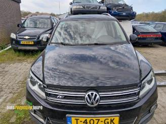 Volkswagen Tiguan onderdelen (kleur: LC9X) donorauto picture 11