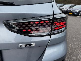 Kia Ceed Ceed GT Pano 204PK Automaat VOLLE auto! picture 6