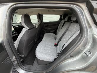 Renault Mégane E-Tech Evolution start en rijd picture 11