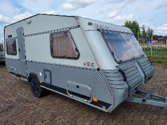  Kip  Grey Line 48 TRZ Voortent + Luifel 1993/3