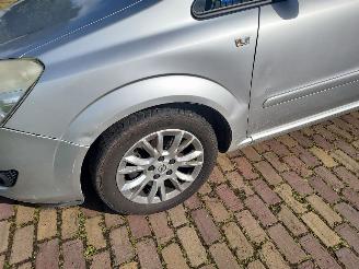 Opel Zafira 7 persoons + apk 1.8 Temtation picture 12