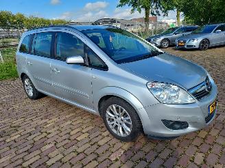  Opel Zafira 7 persoons + apk 1.8 Temtation 2009/2