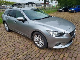 krockskadad bil auto Mazda 6 2.2 D Sky Line AUTOMAAT + Apk 2014/9