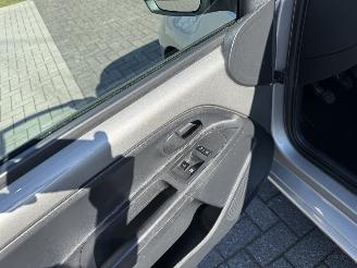 Volkswagen Up! 1.0 BMT 44Kw AIRCO Euro6 picture 12