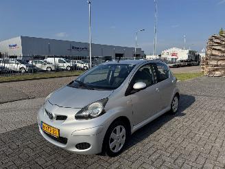 škoda osobní automobily Toyota Aygo 1.0 12V Airco 2011/8