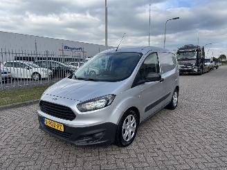  Ford Transit Courier Van  2018/6