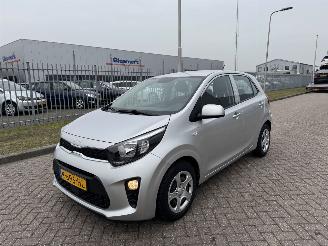 skadebil auto Kia Picanto 1.0  AUTOMAAT  26.000KM!! 2022/9