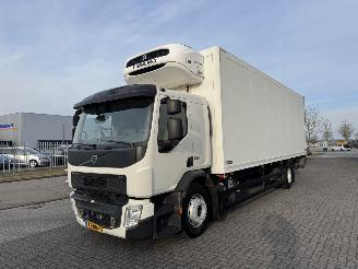 Schade vrachtwagen Volvo FE 280 Euro6  THERMO KING 2018/1