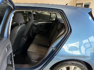 Volkswagen Golf 1.6 TDI 81kw AIRCO - NAVI picture 14