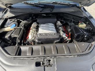 Audi Q7 4.2 V8 quattro 5+2 picture 30