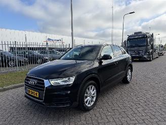 krockskadad bil auto Audi Q3 2.0 TDI Quattro S-Tronic Clima Navi 2017/4
