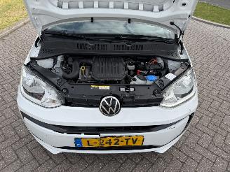 Volkswagen Up! 1.0 48kw Clima - Euro6 picture 9