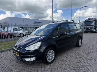 Voiture accidenté Ford Galaxy 2.0 16V 7-Persoons AIRCO 2007/8